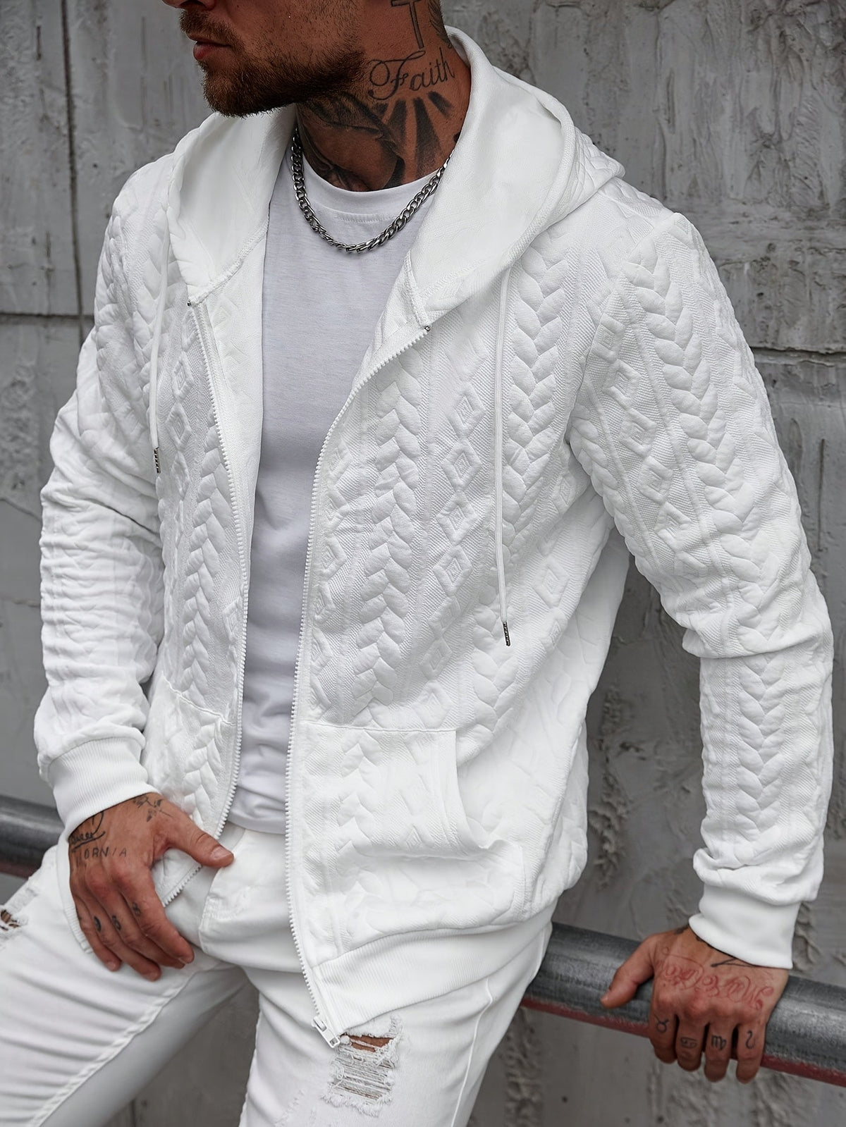 SWEAT À CAPUCHE EN MAILLE GÉOMÉTRIQUE POUR HOMMES