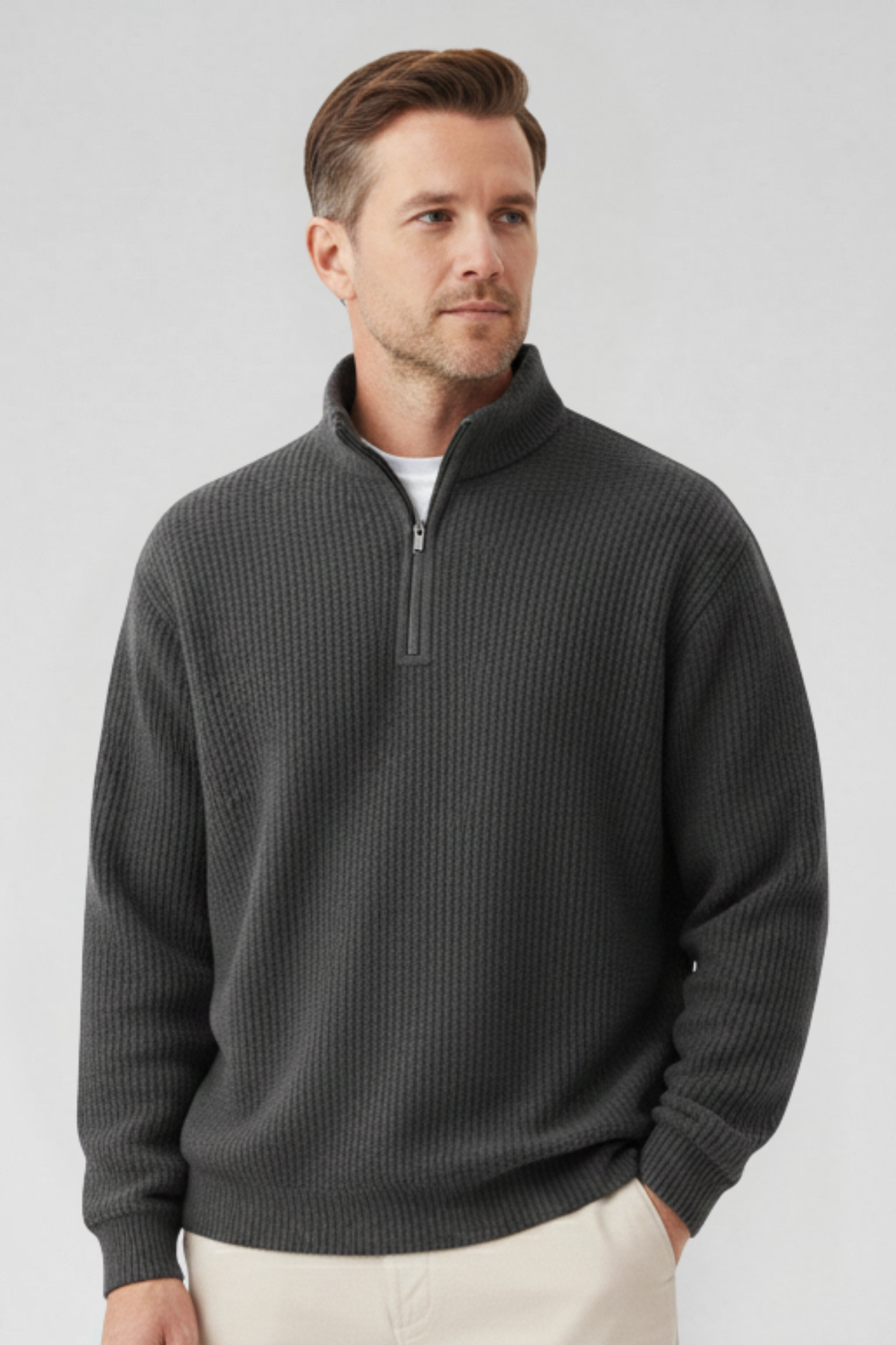 PULL À COL TROYER ET FERMETURE ÉCLAIR POUR HOMMES